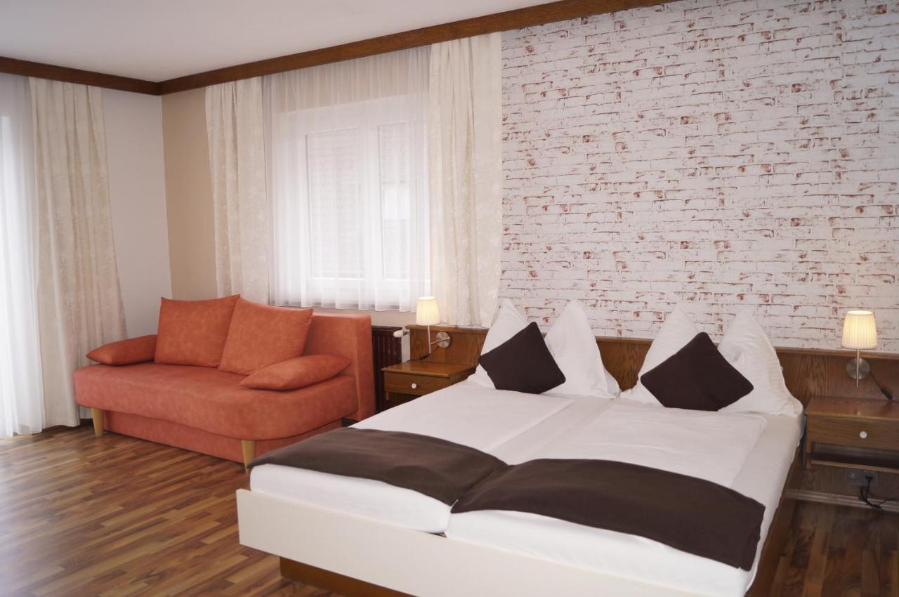 Pension Dobernig - Contactless Check In/Stay Klagenfurt am Woerthersee Exteriör bild
