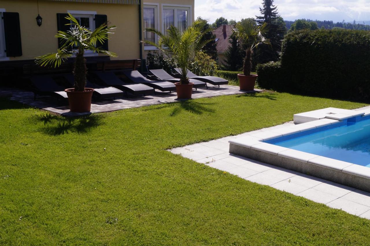 Pension Dobernig - Contactless Check In/Stay Klagenfurt am Woerthersee Exteriör bild